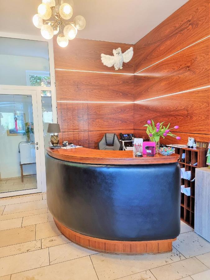 Hotel Kurhaus Uhlenberg バート・ミュンスターアイフェル エクステリア 写真