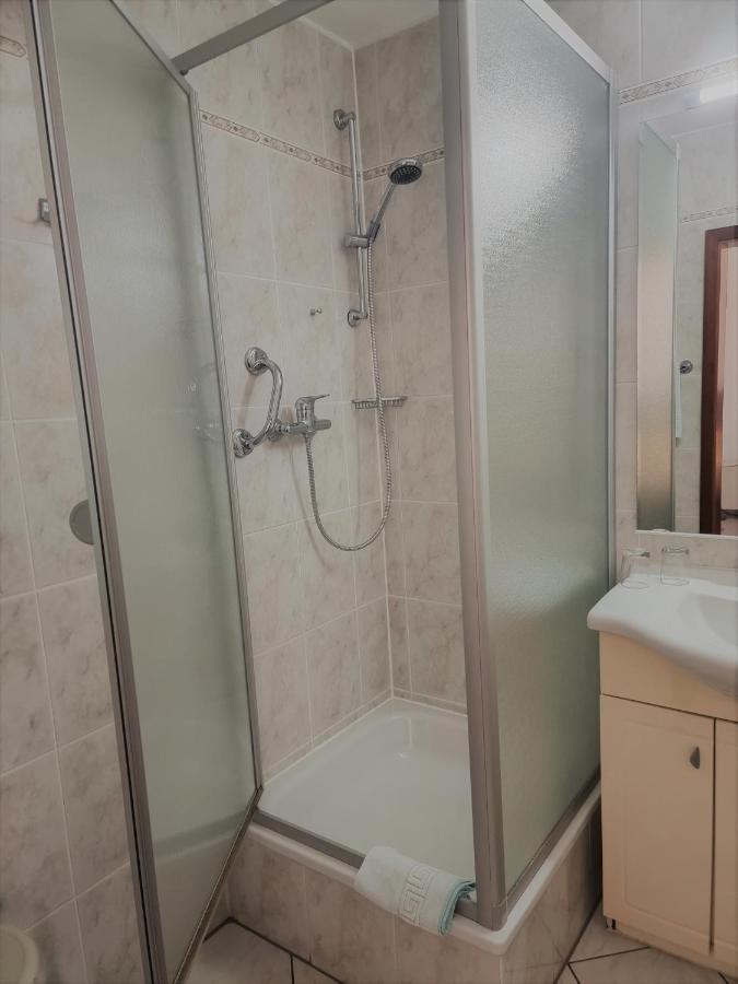 Hotel Kurhaus Uhlenberg バート・ミュンスターアイフェル エクステリア 写真
