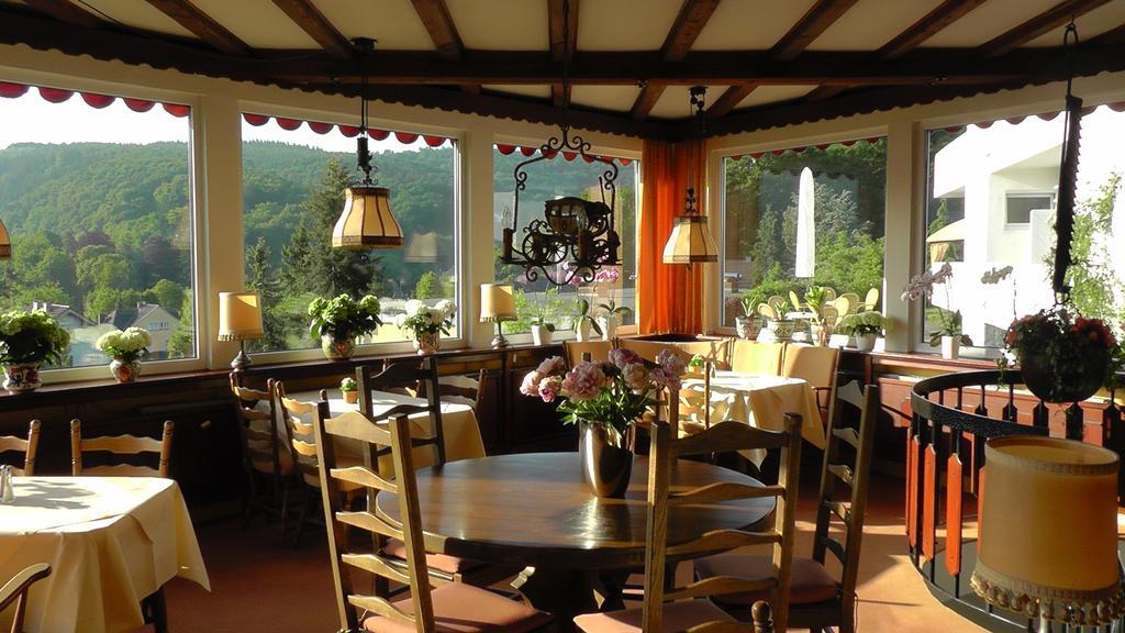 Hotel Kurhaus Uhlenberg バート・ミュンスターアイフェル エクステリア 写真