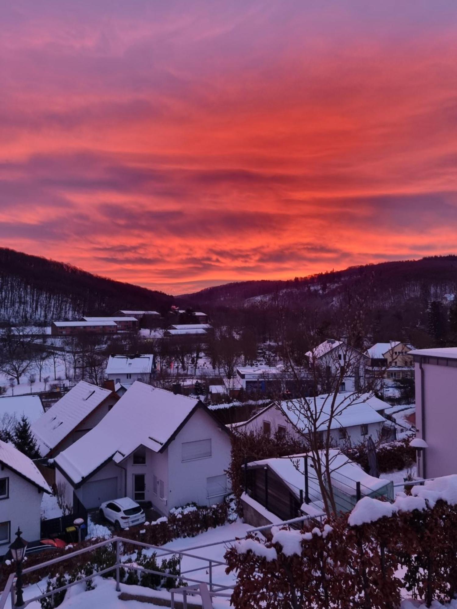 Hotel Kurhaus Uhlenberg バート・ミュンスターアイフェル エクステリア 写真